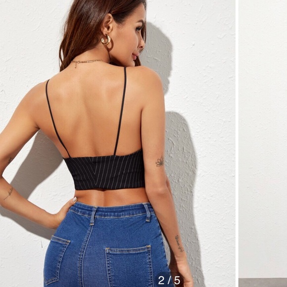 crop top - Picture 2 of 2